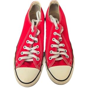 Converse Red Canvas Sneakers Size Mens7/womens 9
